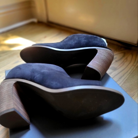 Vince Camuto Mesella Shooties - Picture 3 of 5